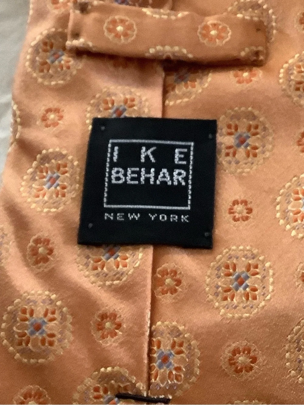 Ike Behar, New York - Silk Peach Medallion Tie.